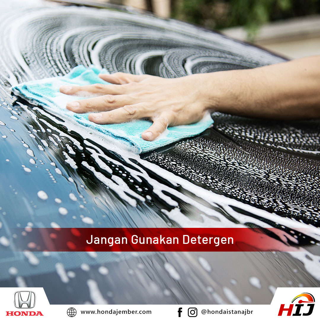 Jangan Gunakan Detergen Untuk Mencuci Mobil
